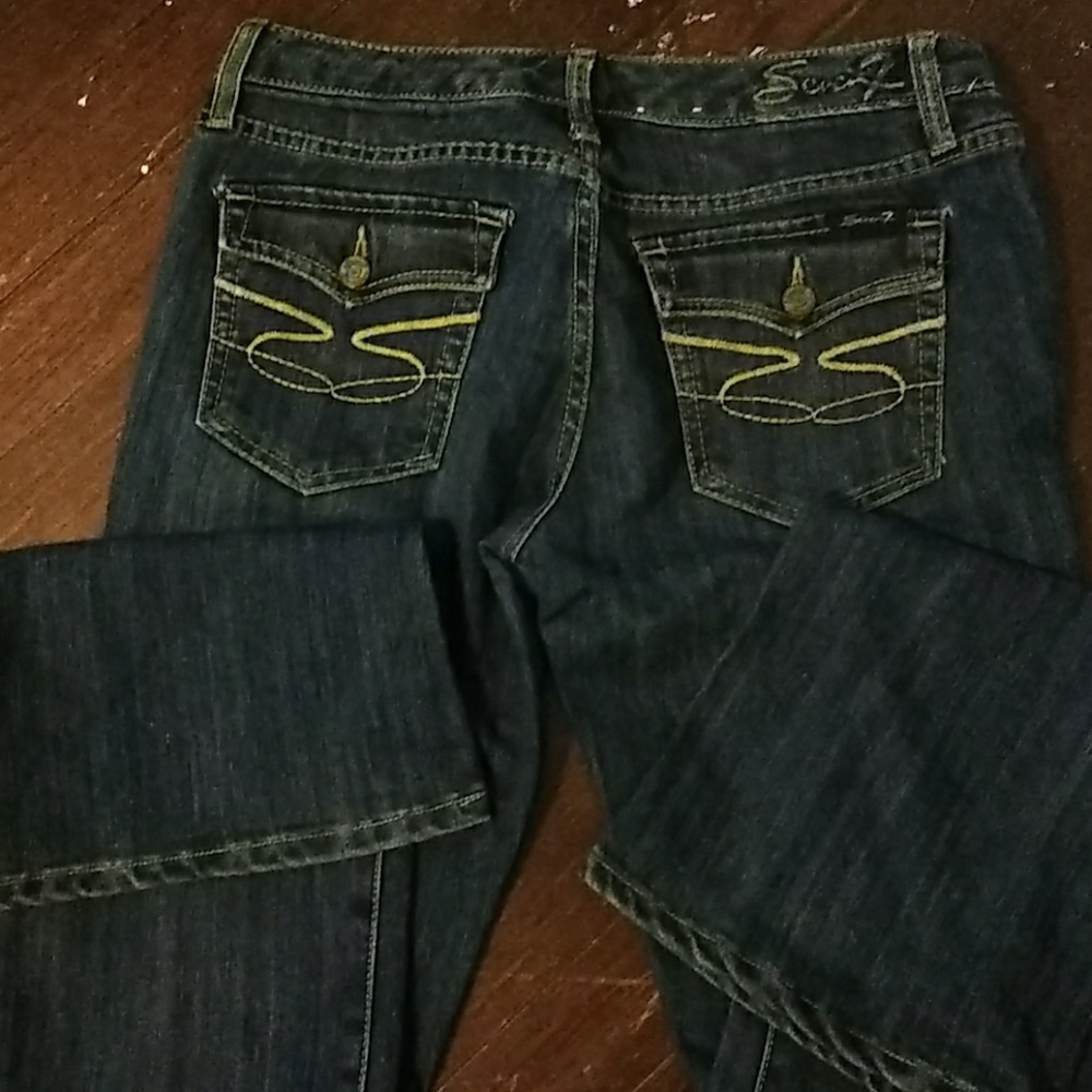 Jeans - Picture 2 of 2